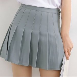 Grey Pleated mini Skirt